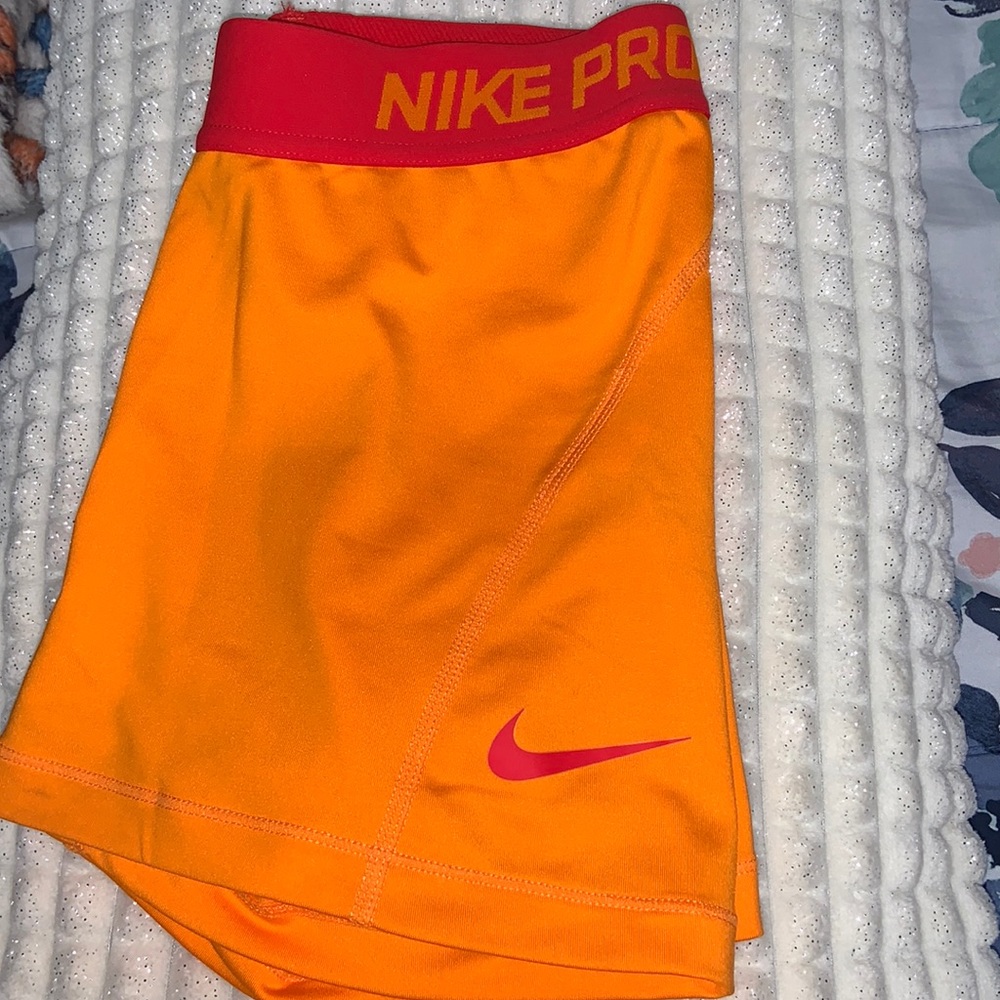 nike spandex